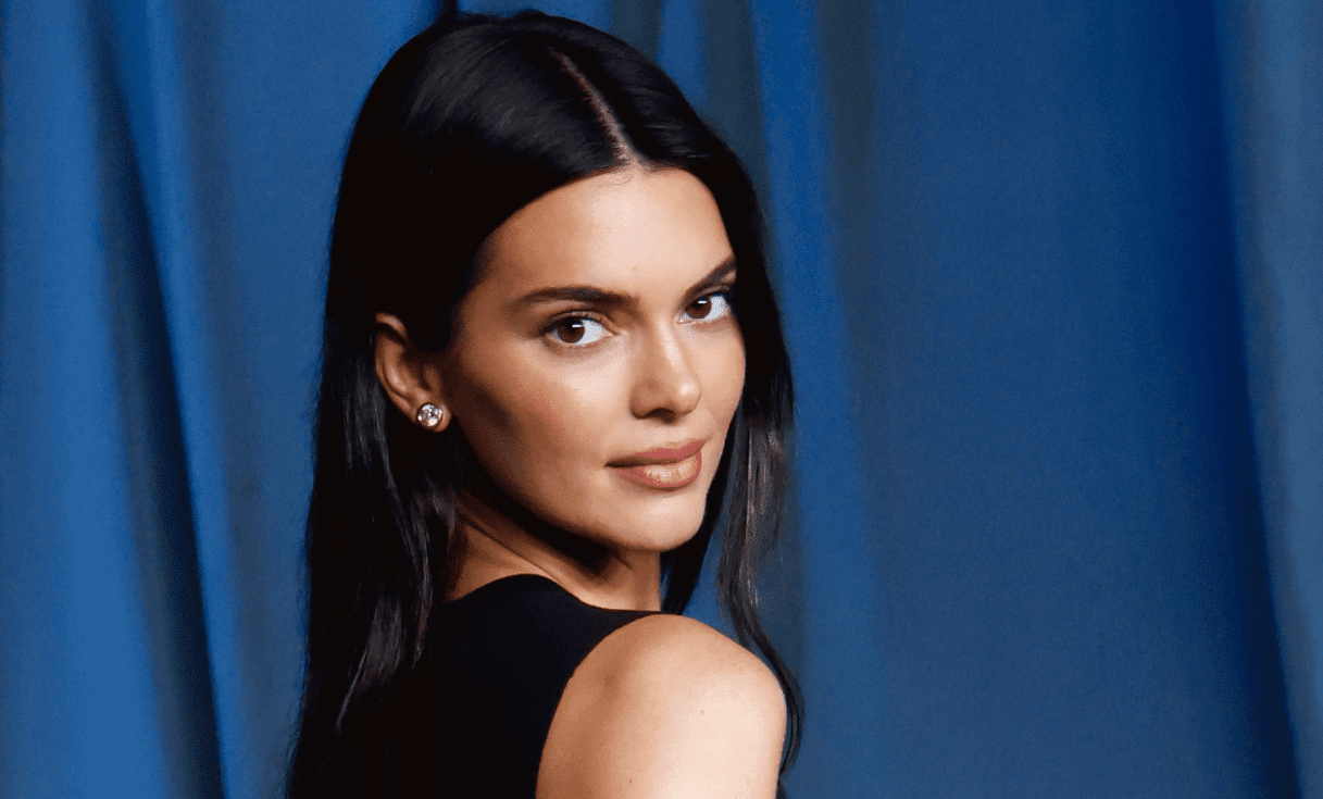 Iconic Positioning: How Kendall Jenner Turned the Kardashian Curse into Brand Power