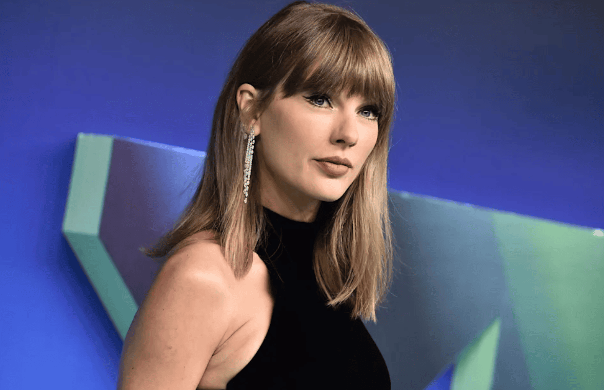 Taylor Swift Makes MTV VMA History With Record-Breaking Night and Dolly Parton Tribute